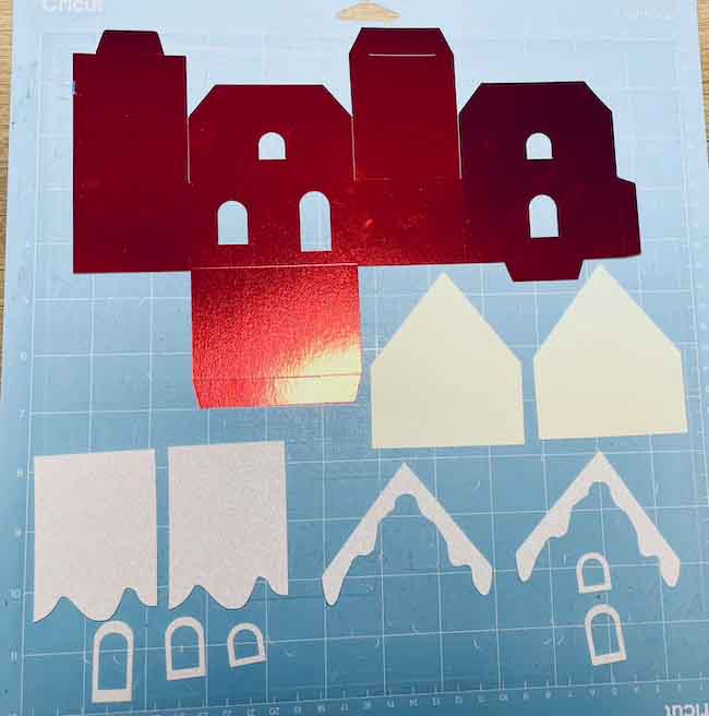 Paper pieces to make Christmas Village Paper house