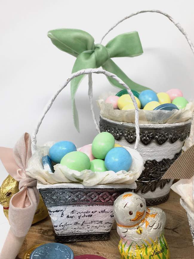 Easy Candy Easter baskets made with Peat pots