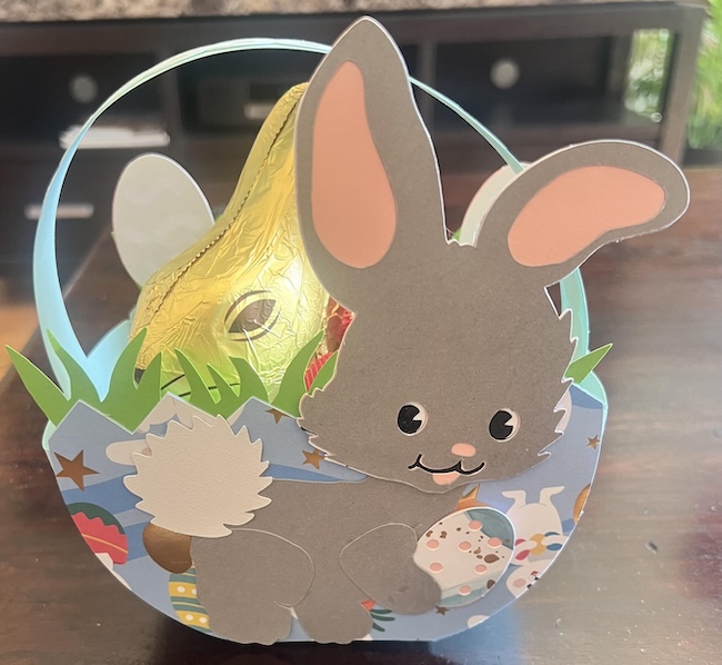 Bunny basket with candy