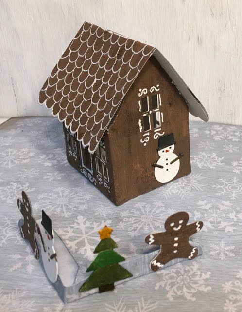 Gingerbread House pop-up side angle view #popupcard #christmascard #gingerbreadhouse #papercraft