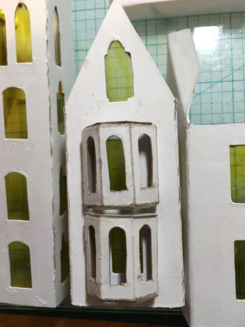 Construction of a Paper-based Halloween house #Halloweenhouse #putzhouse #halloween #papercraft