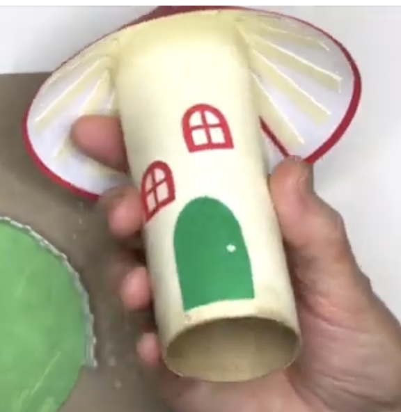 fringe holds the cap in place