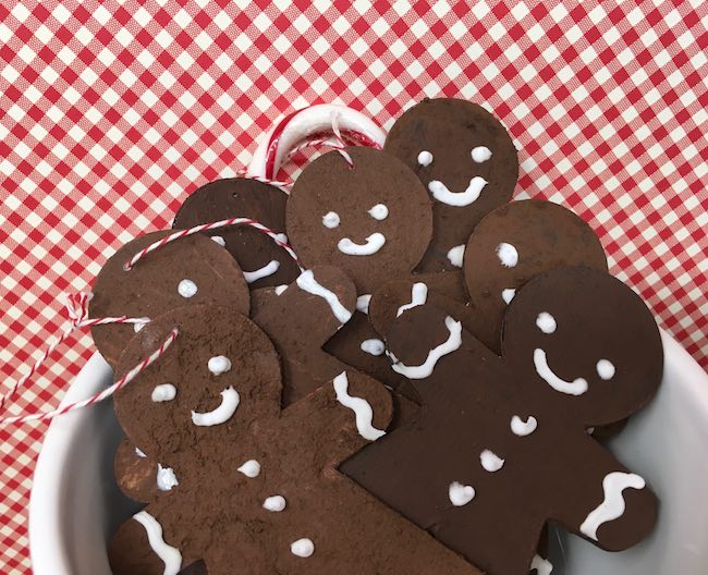 Smiling scented paper gingerbread ornaments