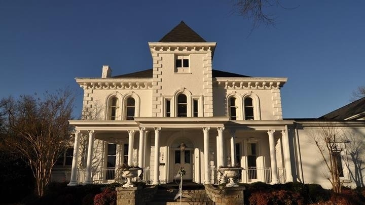 Wilkins House just before the big move